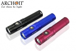 Lampa ARCHON LED 860 lumen